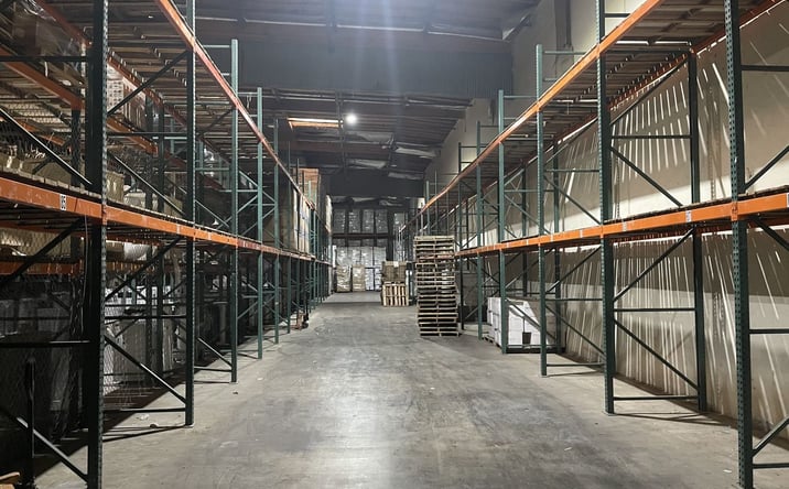 Pictures of Industrial property located at 711 E Rosecrans Ave, Los Angeles, CA 90061 for lease - image #1