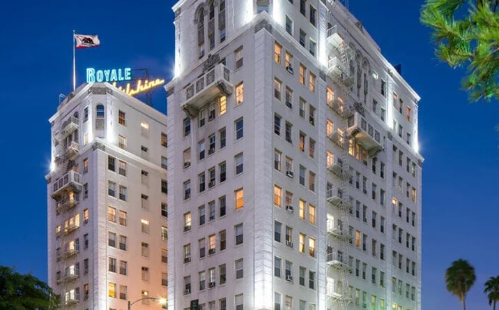 Pictures of Retail, Restaurant property located at 2619 Wilshire Blvd, Los Angeles, CA 90057-3451 for lease - image #1