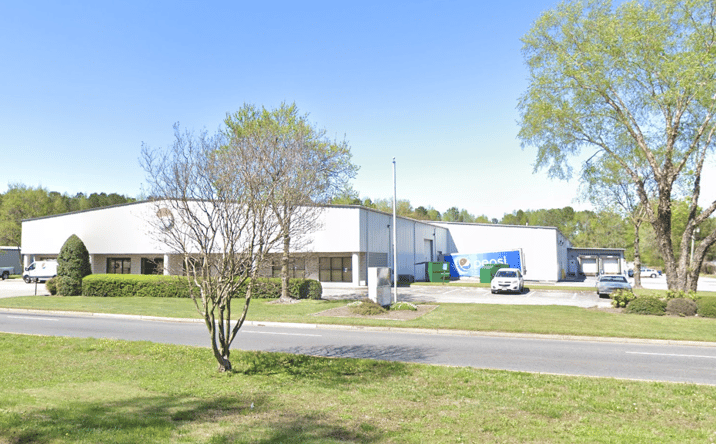 Pictures of Industrial property located at 925 Cavalier Blvd, Chesapeake, VA 23323 for lease - image #1