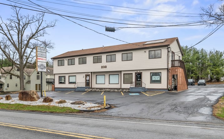Pictures of Retail, Office, Special Purpose property located at 238 Moon Clinton Road, Carnot-Moon, PA 15108 for lease - image #1