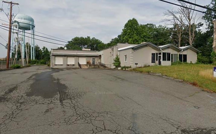 Pictures of Industrial property located at 139 NJ-35, Keyport, NJ 07735 for lease - image #1