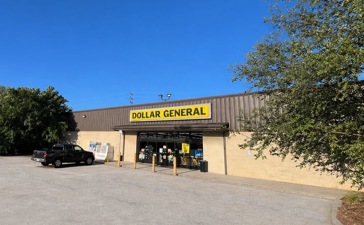 Pictures of Retail property located at 3414 N Patterson Ave, Winston-Salem, NC 27105 for lease - image #1