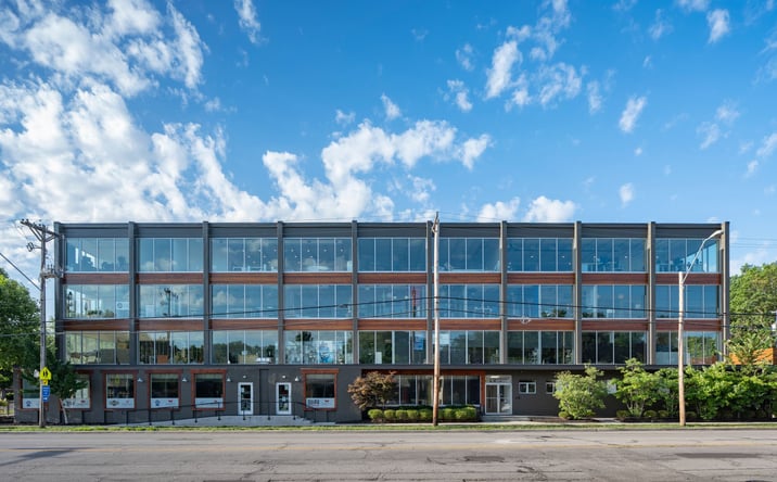 Pictures of Retail, Restaurant property located at 701 E 63rd, Kansas City, MO 64110 for lease - image #1