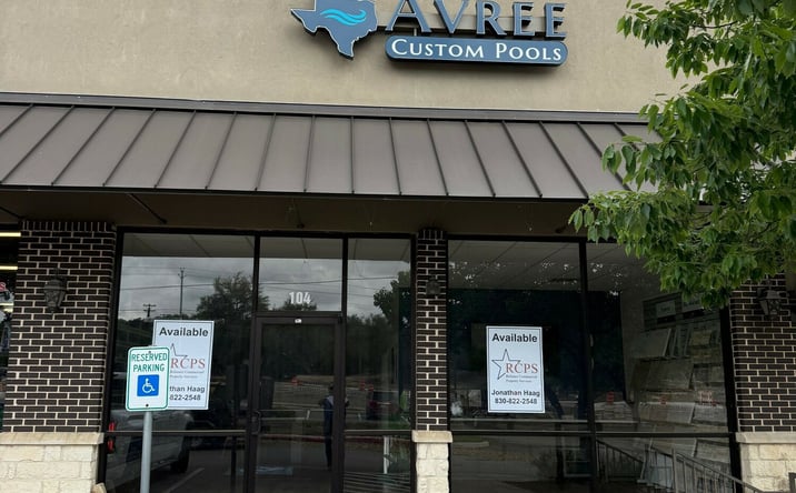 Pictures of Retail property located at 19851 Texas 46, Spring Branch, TX 78070 for lease - image #1