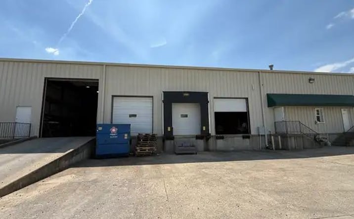 Pictures of Industrial property located at 375 Beech Grv Rd, Shepherdsville, KY 40165 for lease - image #1