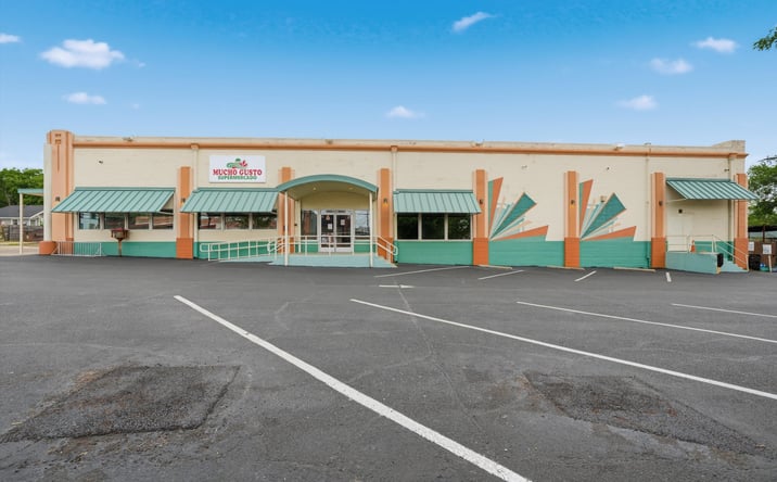 Pictures of Retail property located at 1505 N 15th St, Waco, TX 76707 for lease - image #1