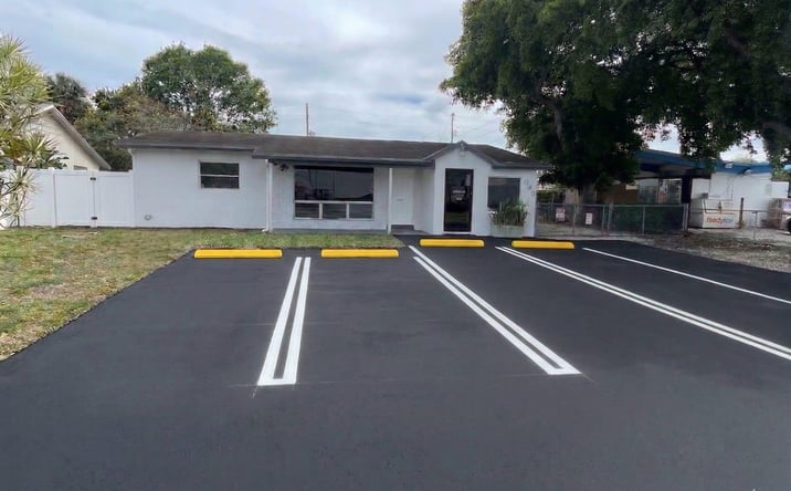 Pictures of Office, Land, Retail, Industrial property located at 840 NW 33rd Street, Oakland Park, FL 33309 for lease - image #1