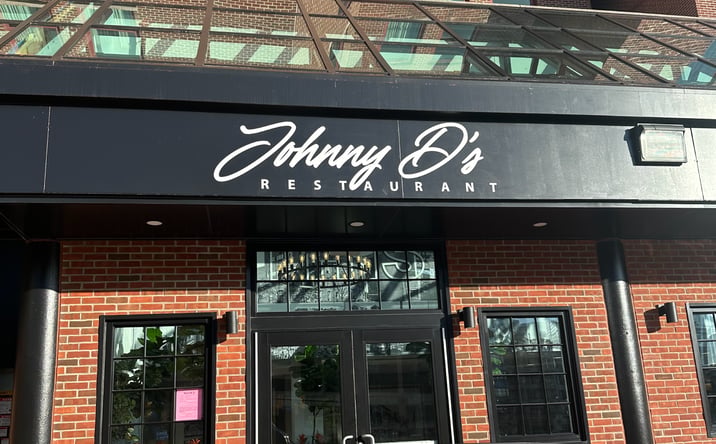 Pictures of Restaurant property located at 2 Fountain Plaza, Buffalo, NY 14202 for lease - image #1