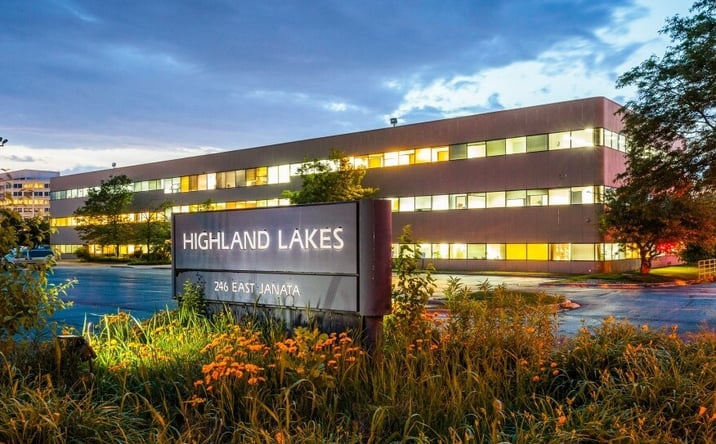Pictures of Office property located at 246 E Janata Boulevard, Lombard, IL 60148 for lease - image #1