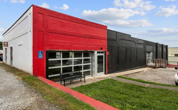 Pictures of Retail property located at 37 N Broad Street, Brevard, NC 28712 for lease - image #1