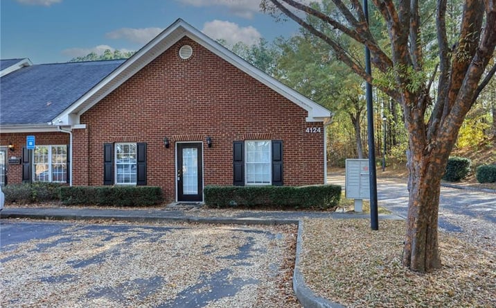 Pictures of Office property located at 4124 Chattahoochee Trace, Duluth, GA 30097 for lease - image #1