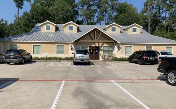 Pictures of Office property located at 26205 OAK RIDGE DR, SPRING, TX 77380-1916 for lease - image #1