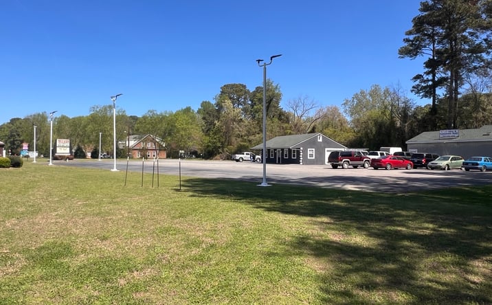 Pictures of Retail property located at 1925 South George Washington Memorial Highway, Gloucester Point, VA 23062 for lease - image #1