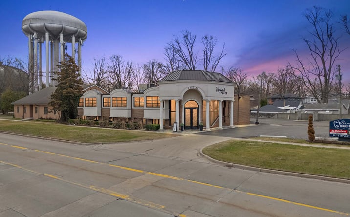 Pictures of Office property located at 16231 W. 14 Mile Rd, Beverly Hills, MI 48025 for lease - image #1
