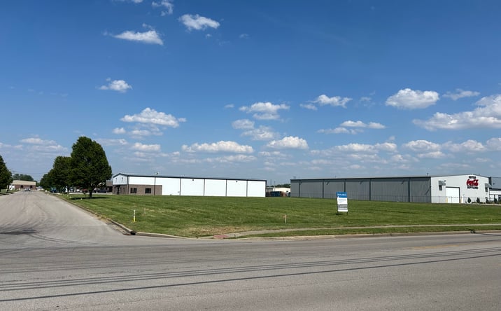 Pictures of Office, Industrial property located at 4157 VINCENT STATION DR, OWENSBORO, KY 42303 for lease - image #1