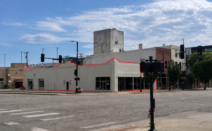 Pictures of Retail, Office property located at 921 East Douglas Avenue, Wichita, KS 67202 for lease - image #1
