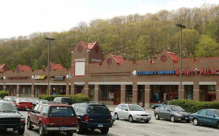 Pictures of Retail property located at 77 Salem Turnpike, Norwich, CT 06360 for lease - image #1