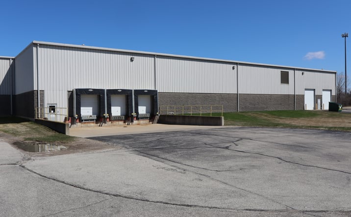 Pictures of Industrial property located at 950 BRIDGEVIEW N, SAGINAW, MI 48604-1166 for lease - image #1