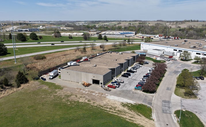 Pictures of Industrial property located at 6942 North 97th Circle, Omaha, NE 68122 for lease - image #1