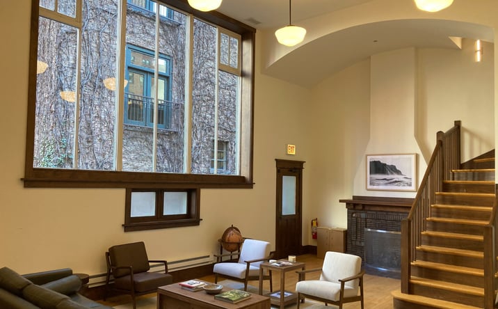 Pictures of Office property located at 10 E. Ohio Street, 2nd Floor, Chicago, IL 60611-2708 for lease - image #1