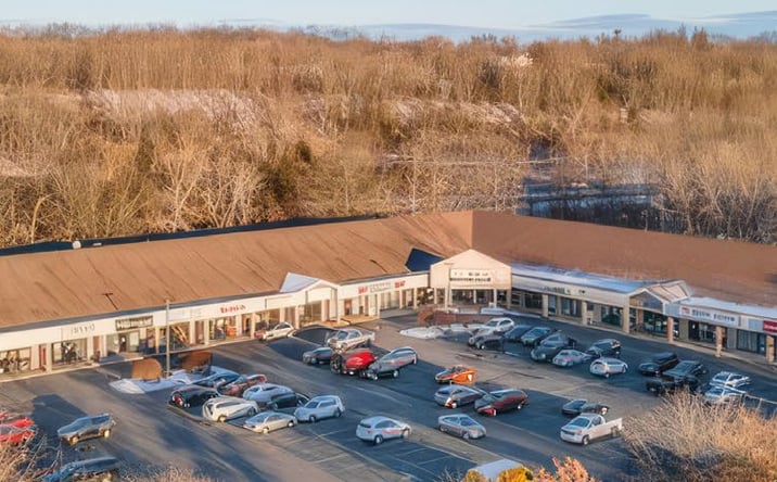 Pictures of Retail property located at 34 Shunpike Road, Cromwell, CT 06416 for lease - image #1