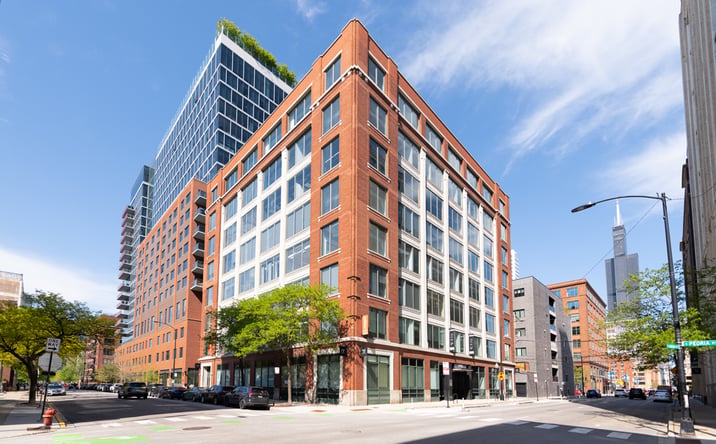 Pictures of Retail, Office property located at 850 West Jackson Boulevard, Chicago, IL 60607 for lease - image #1