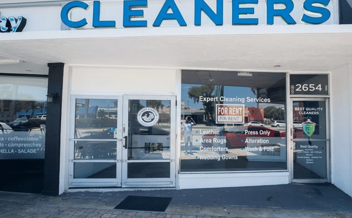 Pictures of Retail, Office, Special Purpose property located at 2654 Hollywood Boulevard, Hollywood, FL 33020 for lease - image #1