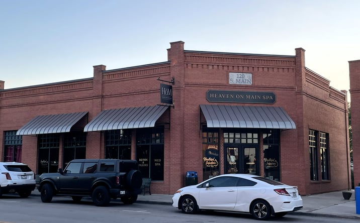 Pictures of Retail, Office property located at 120 South Main Street, Grapevine, TX 76051 for lease - image #1