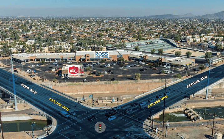Pictures of Retail property located at 10605-10653 N 43rd Ave, Phoenix, AZ 85029 for lease - image #1