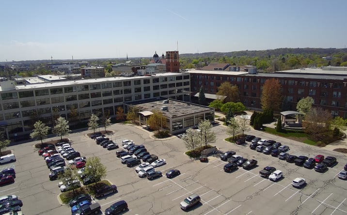 Pictures of Office property located at 801 Broadway Ave NW, Grand Rapids, MI 49504 for lease - image #1