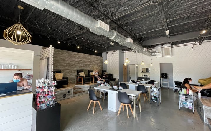 Pictures of Retail property located at 517 W. Oltorf Street, Austin, TX 78704 for lease - image #1