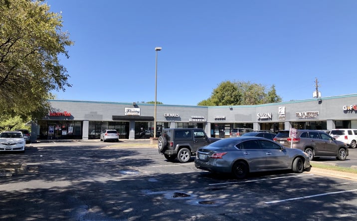 Pictures of Retail property located at 8312 Burnet Rd, Austin, TX 78757 for lease - image #1