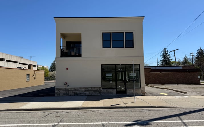 Pictures of Retail, Office property located at 915 South Washington Avenue, Royal Oak, MI 48067 for lease - image #1