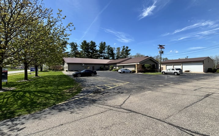 Pictures of Office property located at 1500 W HIVELY AVE, ELKHART, IN 46517-4033 for lease - image #1