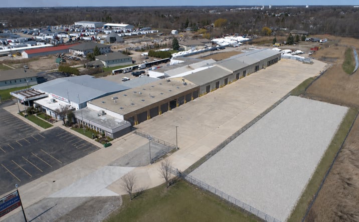 Pictures of Industrial property located at 3430 Washington Street, Park City, IL 60085 for lease - image #1