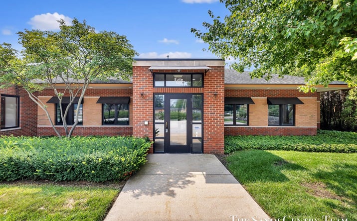 Pictures of Office property located at 16986 Robbins Road 180, Grand Haven, MI 49417 for lease - image #1