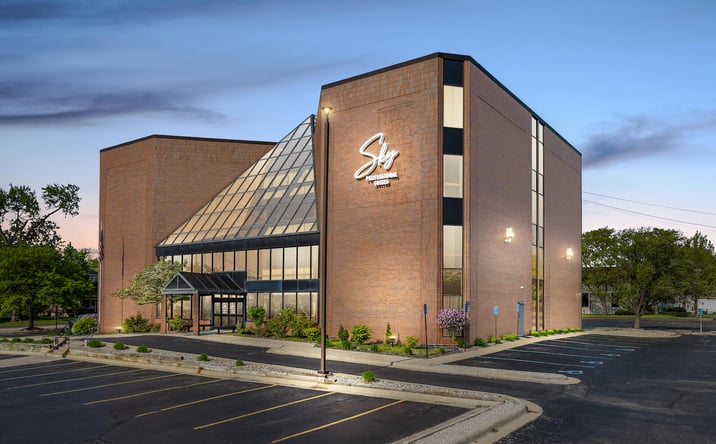 Pictures of Office, Retail property located at 300 W Washington Avenue #030, Jackson, MI 49201 for lease - image #1