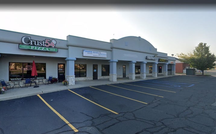 Pictures of Retail, Restaurant, Office property located at 1111 Washington Avenue 30, Holland, MI 49423 for lease - image #1
