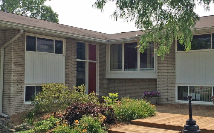 Pictures of Office property located at 29623 Northwestern Highway 7, Southfield, MI 48034 for lease - image #1