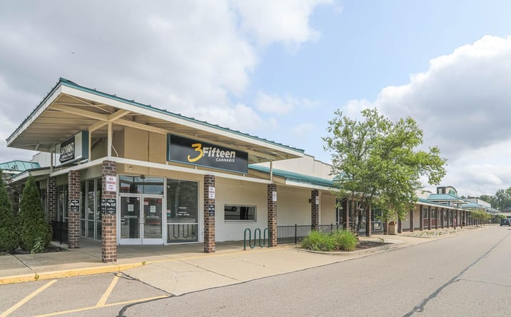 Pictures of Retail, Restaurant, Office, Industrial, Land property located at 1525 W Michigan Avenue 15E, Battle Creek, MI 49037 for lease - image #1