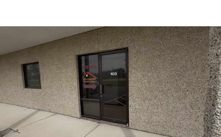 Pictures of Office property located at 1011 Shooting Park Road 103, Peru, IL 61354 for lease - image #1