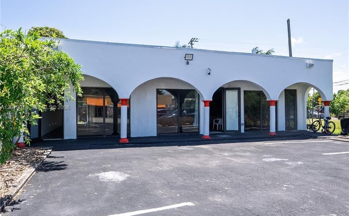 Pictures of Office property located at 88 NW 54th St, Miami, FL 33127 for lease - image #1
