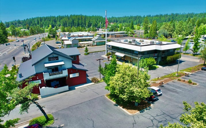 Pictures of Retail, Office, Restaurant property located at 851 SUTTON WAY, GRASS VALLEY, CA 95945-5178 for lease - image #1
