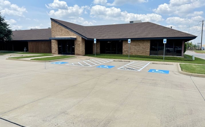 Pictures of Office property located at 1331 & 1441 Airport Fwy, Euless, TX 76040 for lease - image #1
