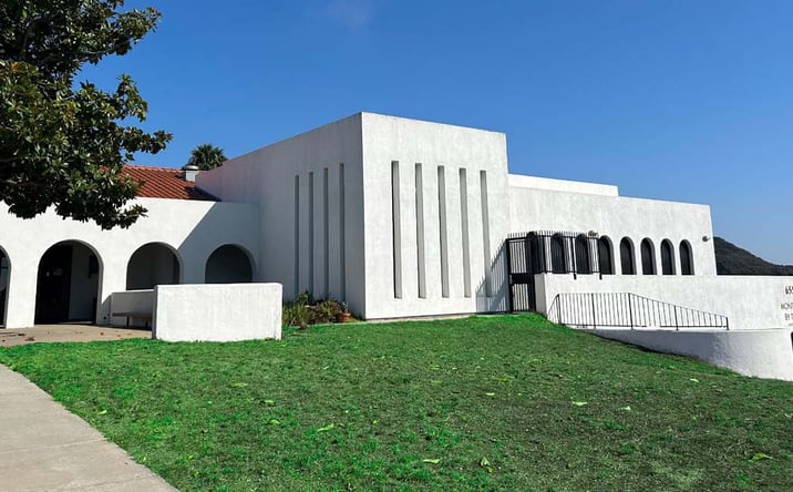Pictures of Retail property located at 6551 Soledad Mountain Rd, San Diego, CA 92037 for lease - image #1