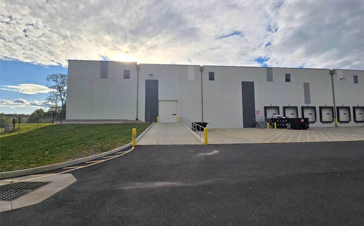 Pictures of Industrial property located at 625 Corporate Way, Clarkstown, NY 10989 for lease - image #1