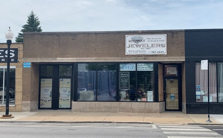 Pictures of Retail property located at 5635 W 63rd Street, Chicago, IL 60638 for lease - image #1