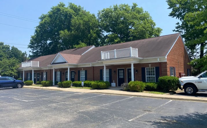 Pictures of Office property located at 2932 Breckenridge Lane, Louisville, KY 40220 for lease - image #1