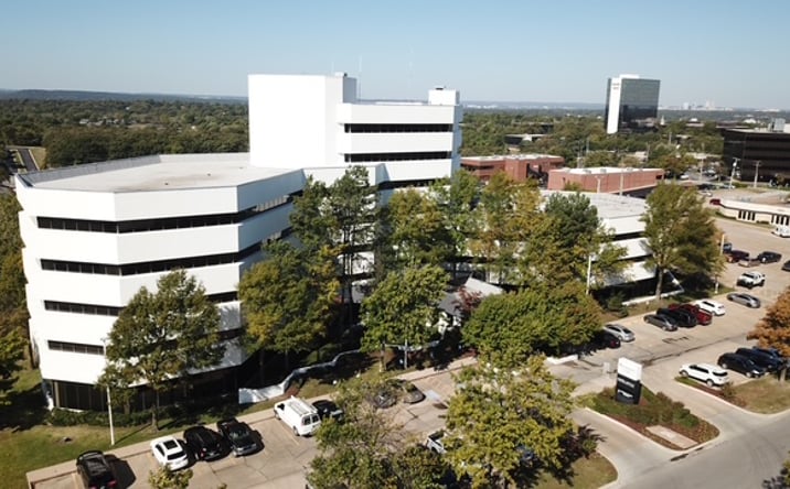 Pictures of Office property located at 6846 South Canton Avenue, Tulsa, OK 74136 for lease - image #1
