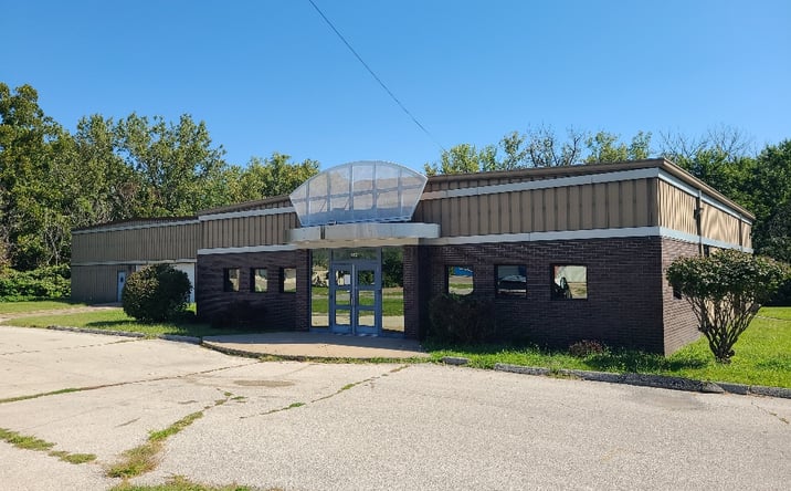 Pictures of Industrial, Special Purpose property located at 2501 Martin Luther King Junior Parkway, Des Moines, IA 50310 for lease - image #1